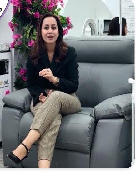 MediGlo Clinic consultation lounge