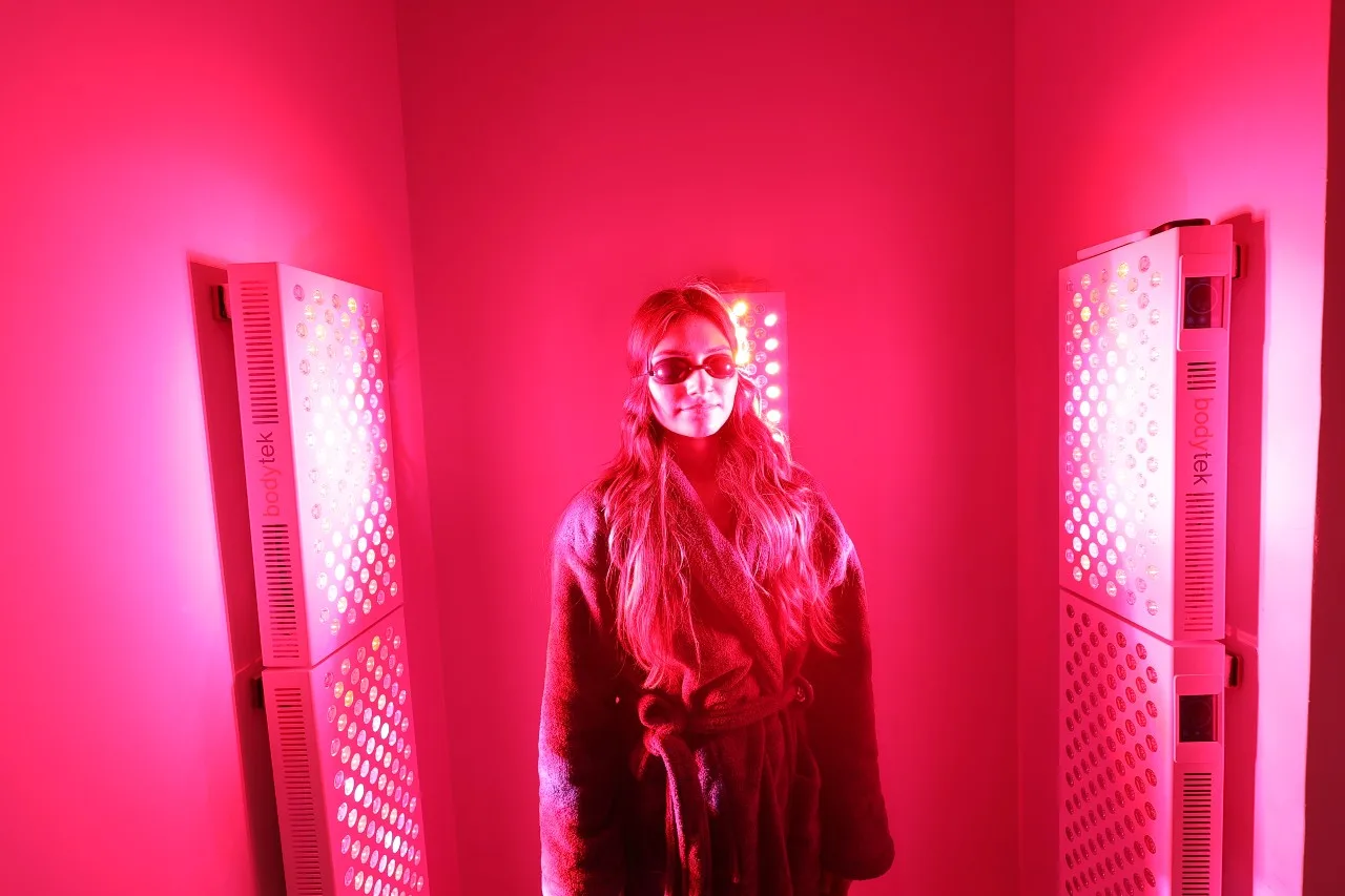 Dr. Jaspreet Kour explaining red light therapy for hair